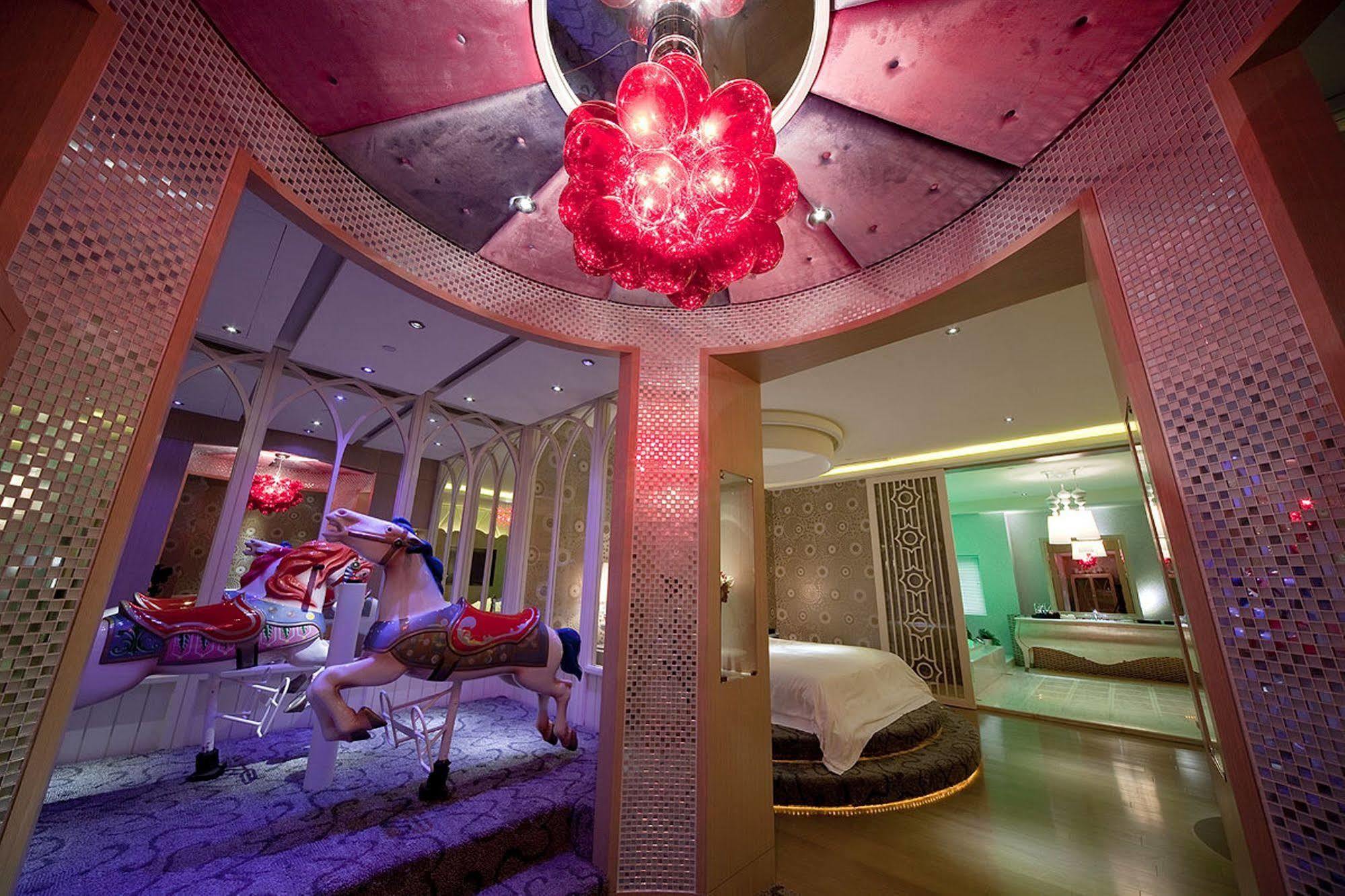Wego Boutique Dazhi Motel Taipei Luaran gambar
